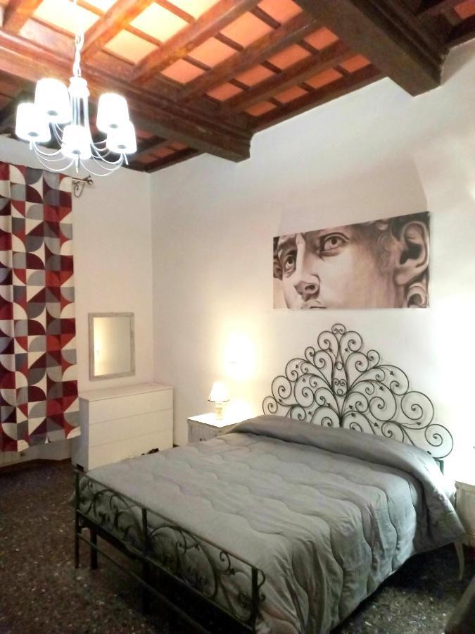 Le Stanze Dei Ghibellini Bed and breakfast